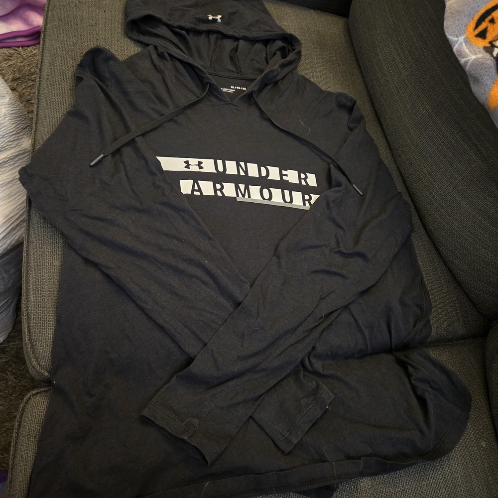 Under Armour Men's Charcoal Hoodie